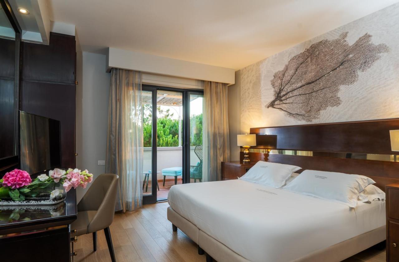 Hotel St.Mauritius フォルテ・デイ・マルミ エクステリア 写真